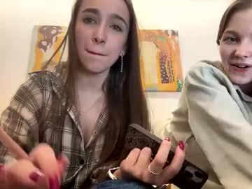 Berry_Miracle Chaturbate stream image from May 02, 2025