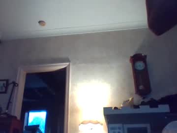 Johnd5585 Chaturbate stream image from May 02, 2025