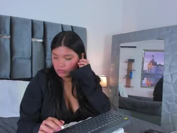 Emilyaba Chaturbate stream image from May 02, 2025