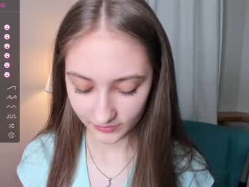 Nice_Kisss Chaturbate stream image from May 02, 2025