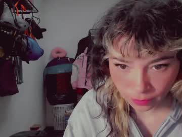 Alice_Sweetly Chaturbate stream image from May 02, 2025