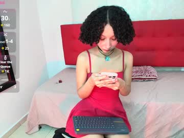 Kristen_Tremblay Chaturbate stream image from May 02, 2025