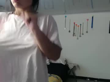 Sami_Ortiz Chaturbate stream image from May 02, 2025