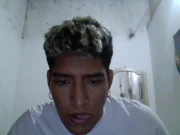 Ethan_Versace Chaturbate stream image from May 02, 2025