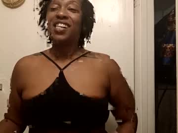 Alotofazzisback Chaturbate stream image from May 03, 2025