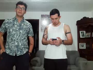 Lobomx19 Chaturbate stream image from May 03, 2025