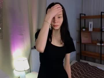 Lynettedennett Chaturbate stream image from May 03, 2025