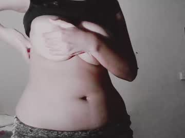 Marlenalove Chaturbate stream image from May 03, 2025