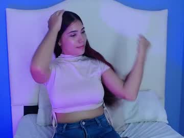 Bella_Cherry1 Chaturbate stream image from May 03, 2025