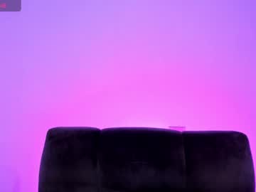Sweet_Emii Chaturbate stream image from May 03, 2025