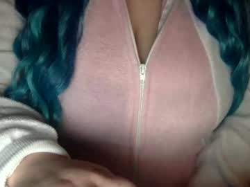 S0ftlysasha Chaturbate stream image from May 03, 2025