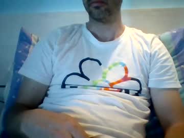 Zeus00811 Chaturbate stream image from May 03, 2025