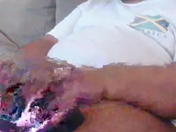 Chemsyldn Chaturbate stream image from May 03, 2025