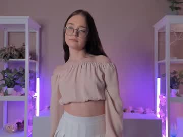 Felicegeer Chaturbate stream image from May 03, 2025