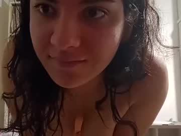 Hecatiane Chaturbate stream image from May 03, 2025