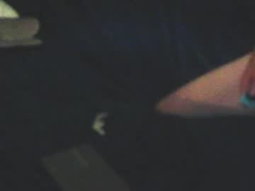 Closettweekfreak stream image from May 03, 2025