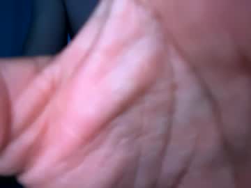 Xlovedx Chaturbate stream image from May 03, 2025
