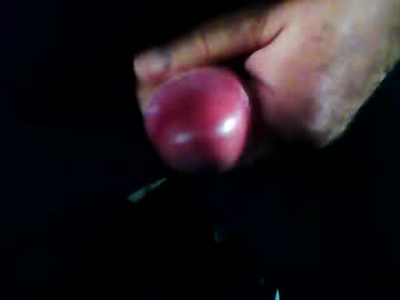 Schmaichi Chaturbate stream image from May 03, 2025