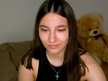 Arianna_Grend Chaturbate stream image from May 03, 2025