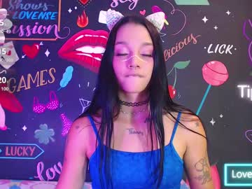Lolalarsson Chaturbate stream image from May 03, 2025