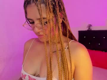 Carole_Ks Chaturbate stream image from May 03, 2025