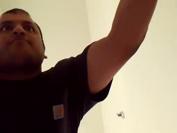 Manolito4rmanah Chaturbate stream image from May 03, 2025