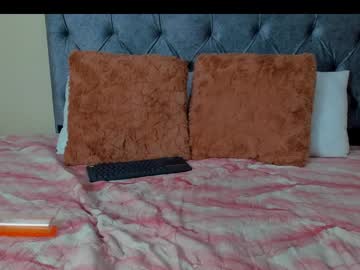 Miavelvet07 Chaturbate stream image from May 03, 2025