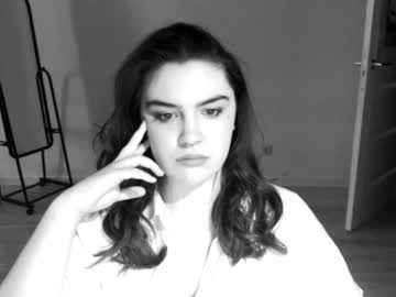 Noir_Muse Chaturbate stream image from May 03, 2025