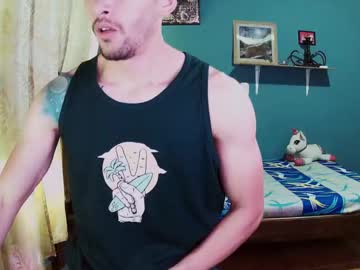 Ponzothc Chaturbate stream image from May 03, 2025