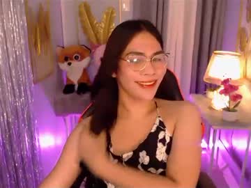 Imdestined_Foryou Chaturbate stream image from May 03, 2025