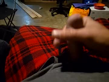 Thenewone22901 Chaturbate stream image from May 03, 2025