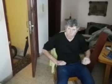 Cesarbargioni Chaturbate stream image from May 03, 2025