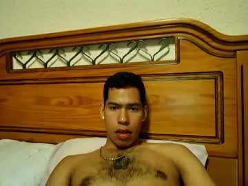 Memolesta131 Chaturbate stream image from May 03, 2025