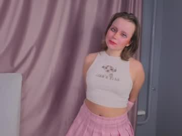 Aftondimmicka Chaturbate stream image from May 03, 2025