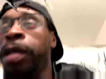 Blackmandingo20 Chaturbate stream image from May 03, 2025