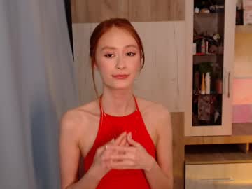 Krisykkiss Chaturbate stream image from May 03, 2025
