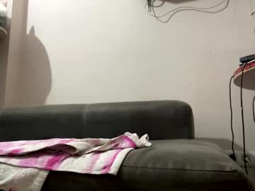 Luciia20 Chaturbate stream image from May 03, 2025