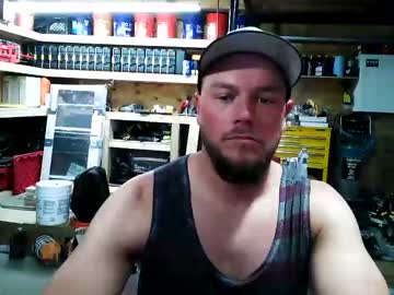 222camon222 Chaturbate stream image from May 03, 2025