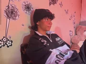 Deivi_Leonel Chaturbate stream image from May 03, 2025