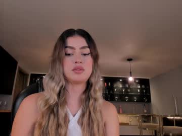 Paulinasantosx Chaturbate stream image from May 03, 2025