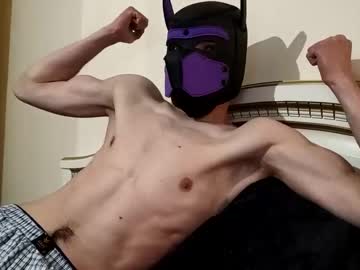 Skyskyl Chaturbate stream image from May 03, 2025
