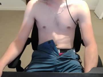 Benjifrenchis Chaturbate stream image from May 03, 2025