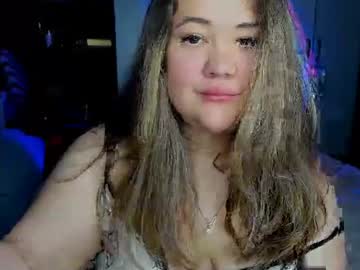 Bigassladya Chaturbate stream image from May 03, 2025