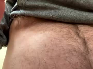Longlick73 Chaturbate stream image from May 03, 2025