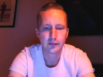 Marktheboy4u Chaturbate stream image from May 03, 2025