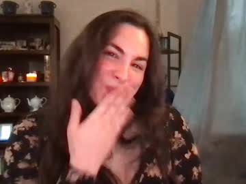 Summersmiles1994 Chaturbate stream image from May 03, 2025
