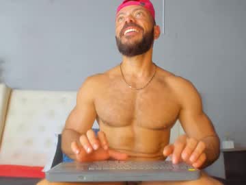 Zack_Lambert Chaturbate stream image from May 03, 2025