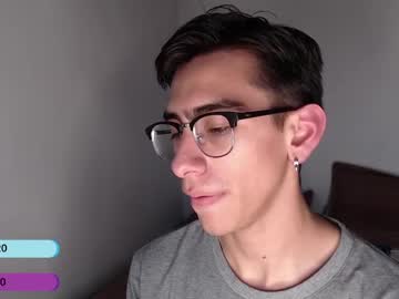 Ash_V1 Chaturbate stream image from May 03, 2025