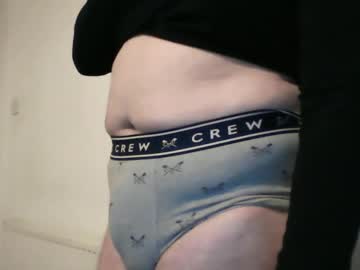 Navel_Submissive Chaturbate stream image from May 03, 2025