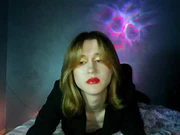 Katrina_Blossom Chaturbate stream image from May 04, 2025
